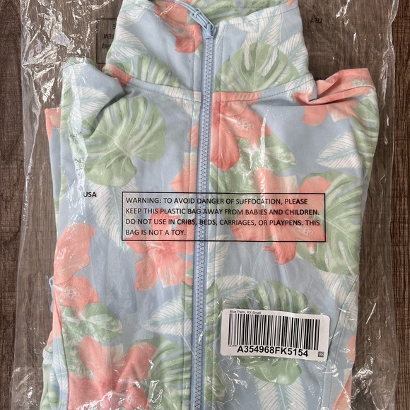 NWOT TA Tracy Anderson G.I.L.I. Zip Front Peplum Tropical Floral Jacket - Picture 9 of 9